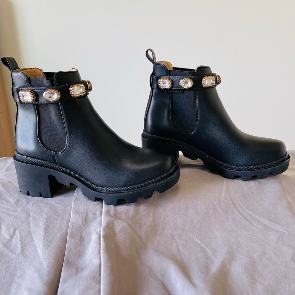 Steve Madden Amulet Jewel Embellished Chunky Block Heel Combat Platform Booties